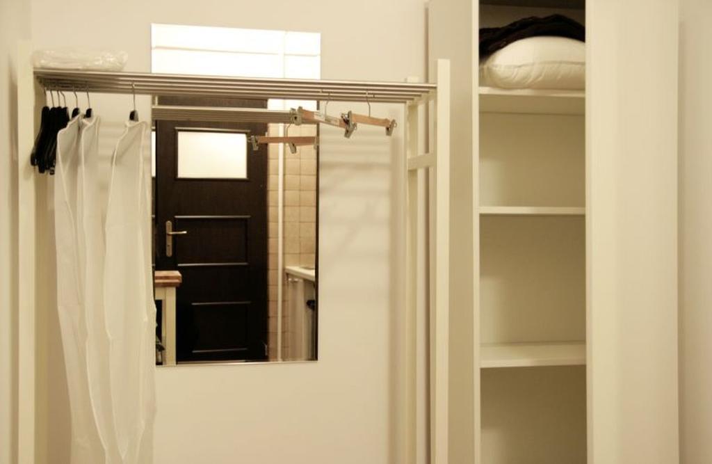Apartment4You - Solidarnosci Varsovia Exterior foto